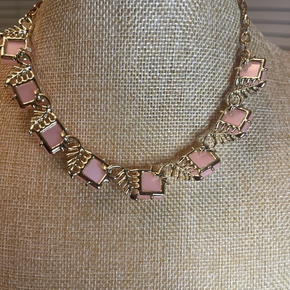 Vintage 1950 Coro Pink Moonglow Necklace and Earrings - Picture 7 of 8
